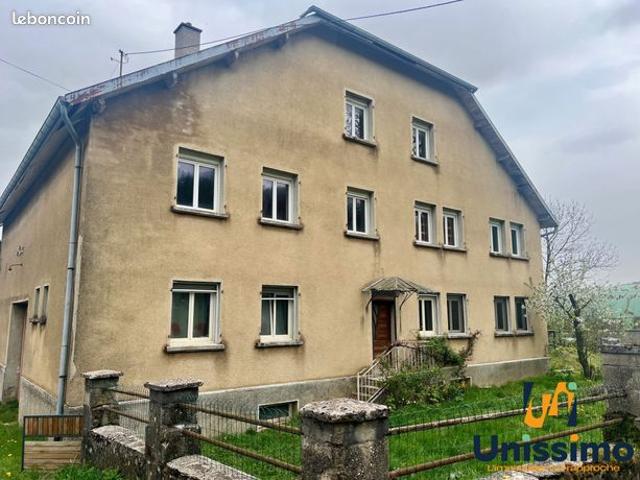 Ferme 7 pièces 200 m²
