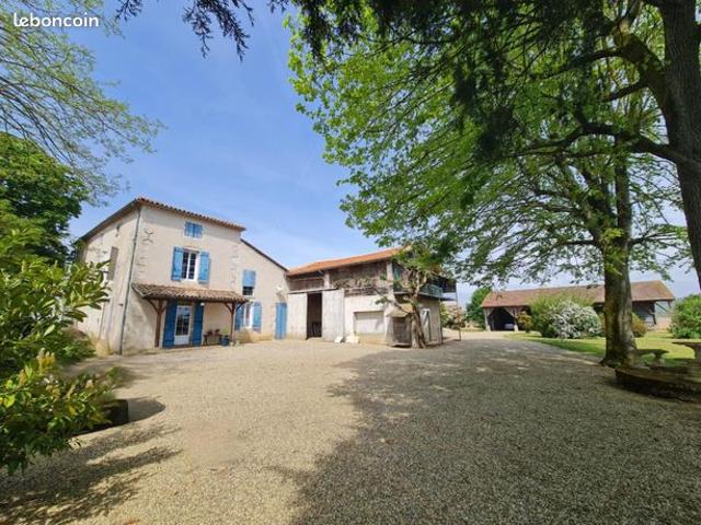 Ferme 7 pièces 203 m²