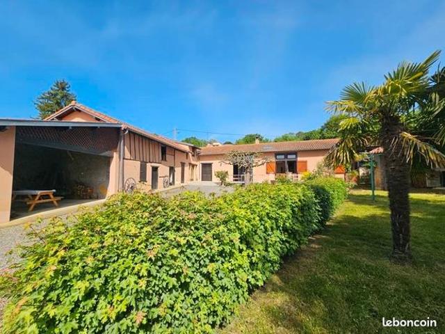 Ferme 7 pièces 205 m²