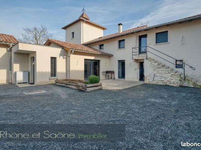 Ferme 7 pièces 205 m²