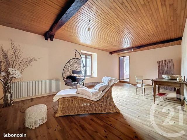 Ferme 7 pièces 210 m²