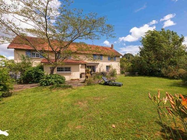 Ferme 7 pièces 210 m²