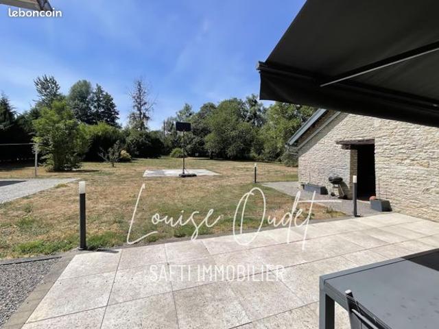 Ferme 7 pièces 215 m²