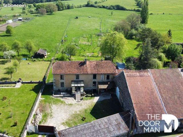 Ferme 7 pièces 218 m²