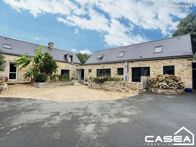 Ferme 7 pièces 220 m²