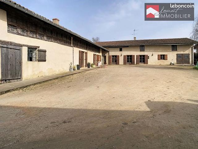 Ferme 7 pièces 234 m²