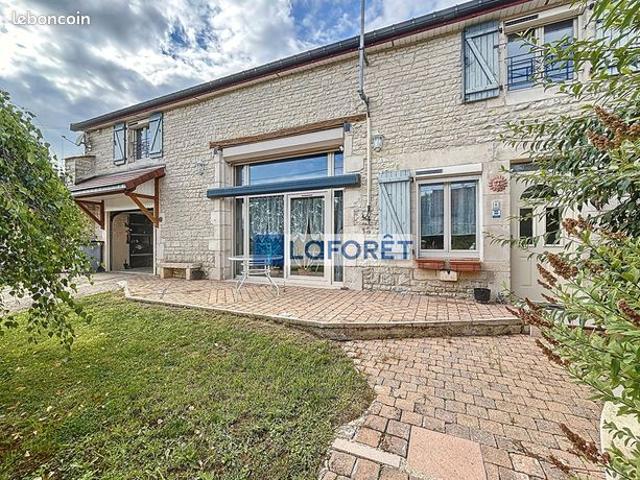 Ferme 7 pièces 234 m²