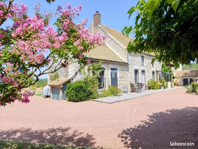 Ferme 7 pièces 250 m²