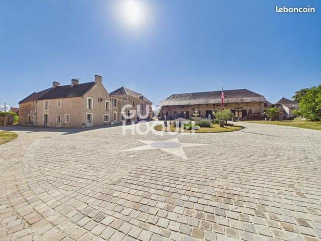Ferme 7 pièces 252 m²