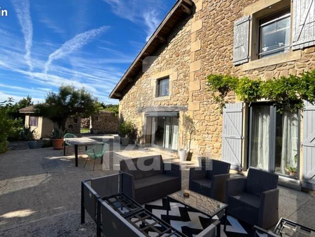 Ferme 7 pièces 257 m²