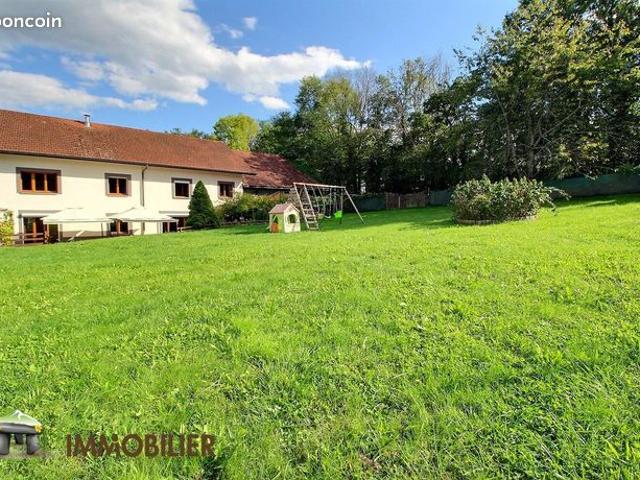 Ferme 7 pièces 283 m²