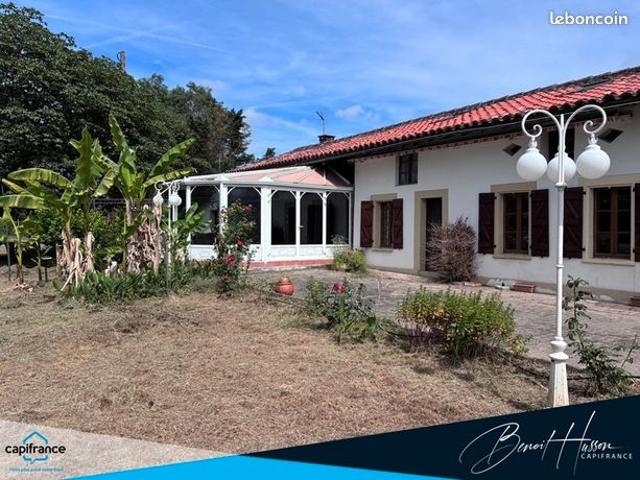 Ferme 7 pièces 297 m²