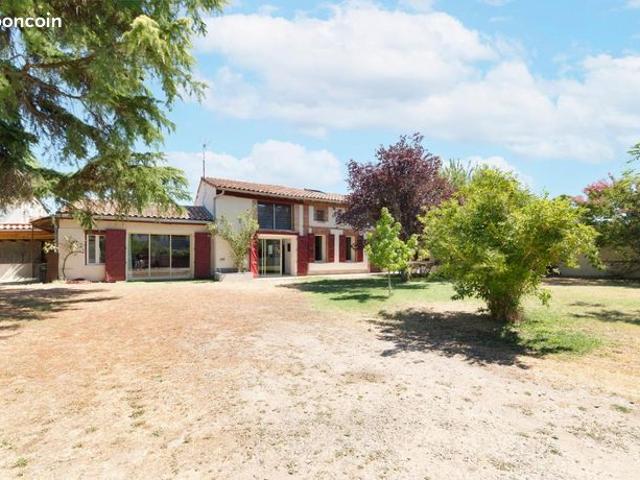 Ferme 7 pièces 311 m²