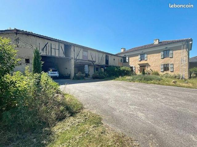 Ferme 7 pièces 343 m²