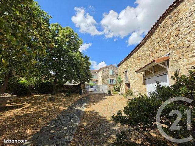 Ferme 7 pièces 386 m²