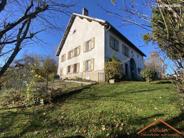 Ferme 8 pièces 140 m²