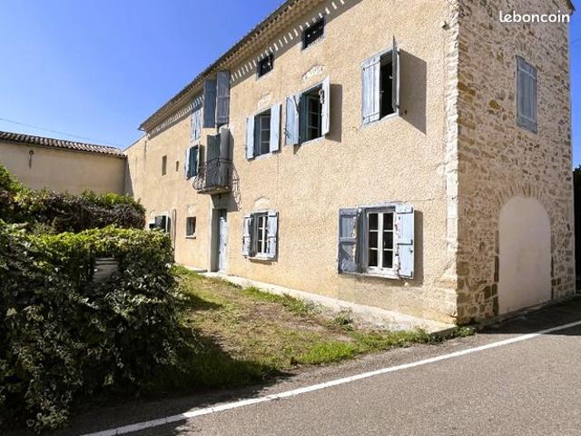 Ferme 8 pièces 150 m²