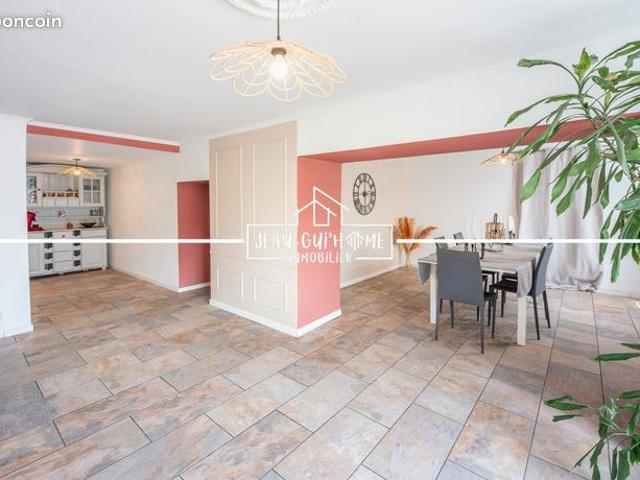 Ferme 8 pièces 180 m²