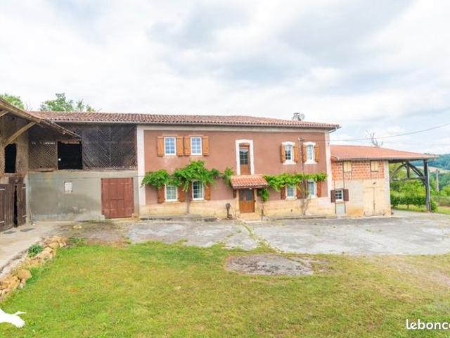 Ferme 8 pièces 195 m²