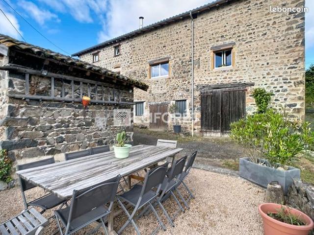Ferme 8 pièces 197 m²