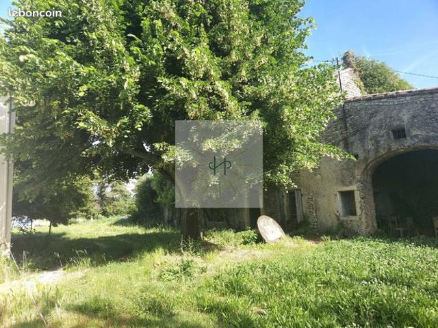 Ferme 8 pièces 200 m²