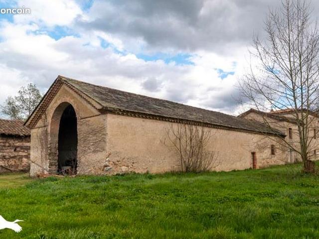 Ferme 8 pièces 201 m²