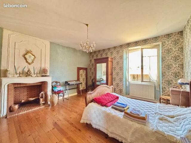 Ferme 8 pièces 212 m²
