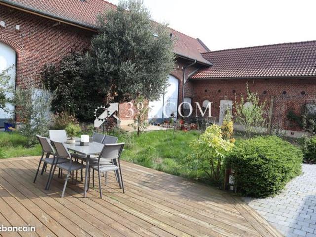Ferme 8 pièces 215 m²