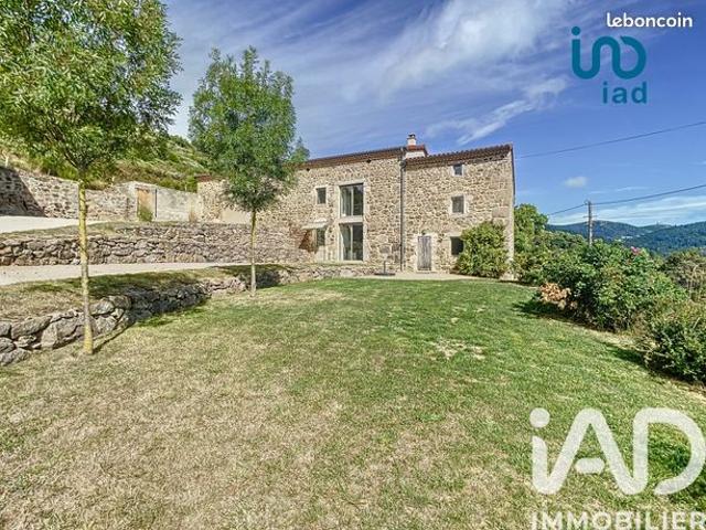 Ferme 8 pièces 222 m²