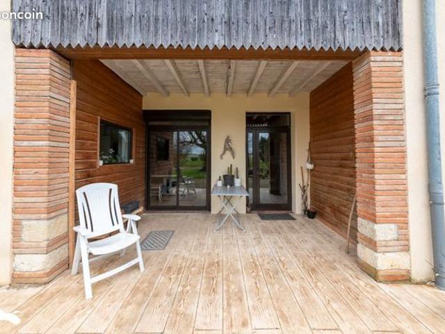Ferme 8 pièces 224 m²