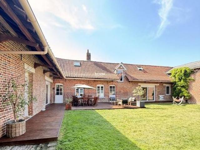 Ferme 8 pièces 224 m²