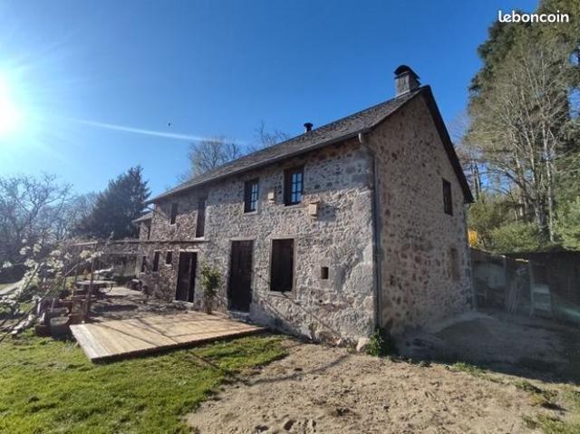 Ferme 8 pièces 227 m²
