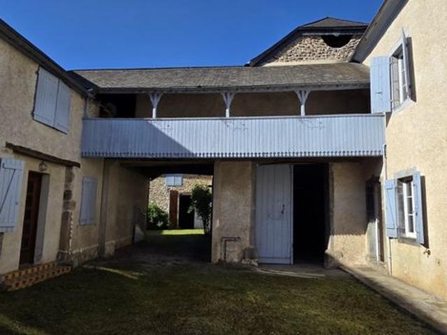 Ferme 8 pièces 231 m²