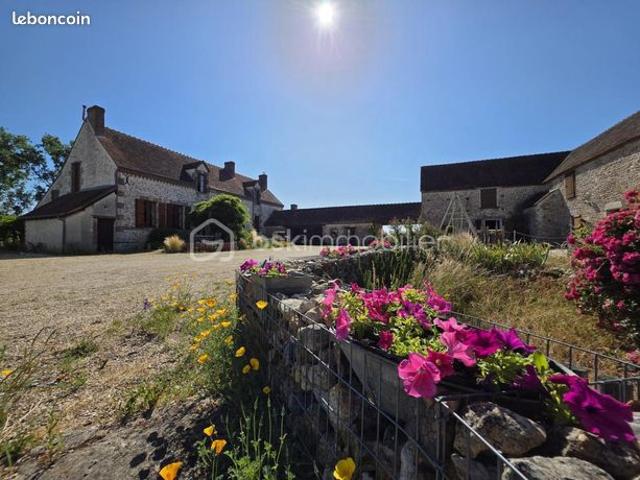 Ferme 8 pièces 240 m²