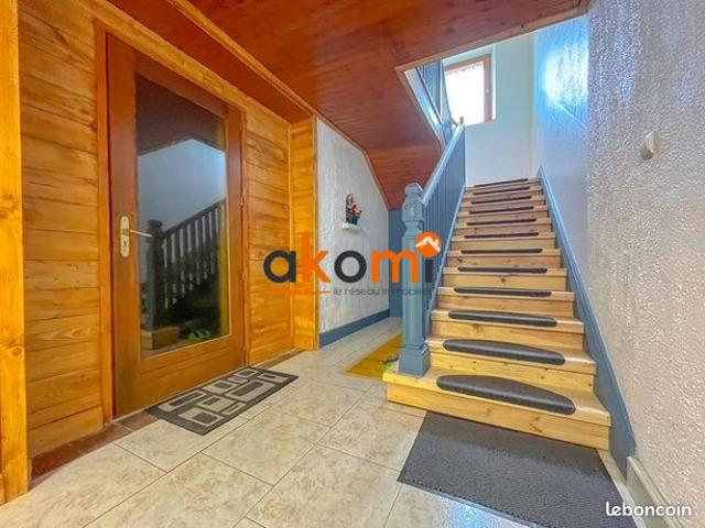 Ferme 8 pièces 249 m²