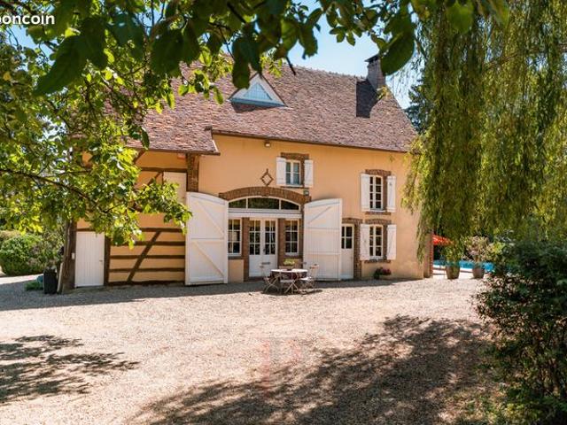 Ferme 8 pièces 255 m²