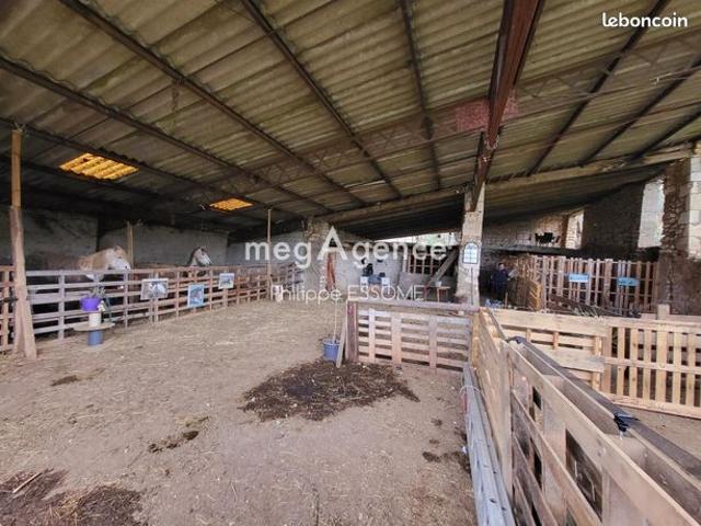 Ferme 8 pièces 259 m²