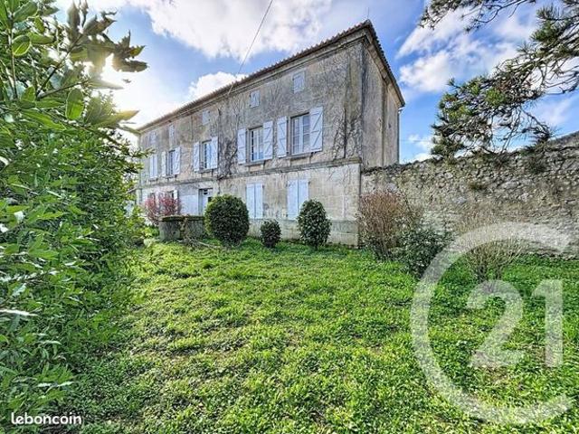 Ferme 8 pièces 294 m²