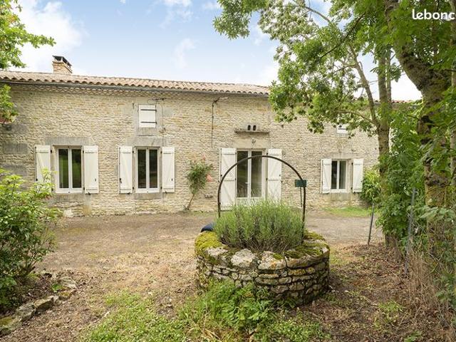 Ferme 8 pièces 300 m²