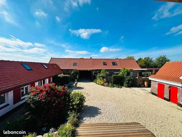 Ferme 8 pièces 308 m²