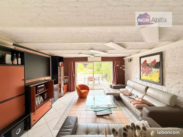 Ferme 9 pièces 448 m²