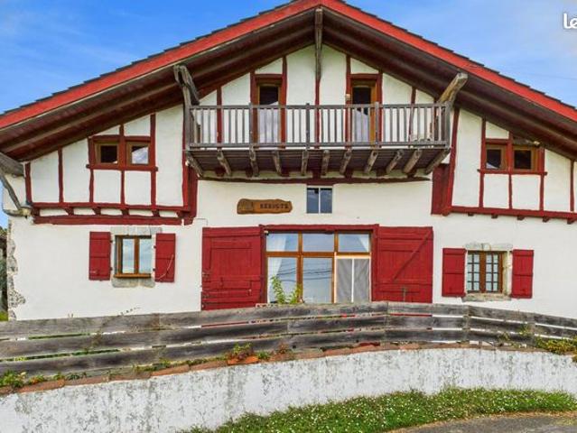 Ferme 9 pièces 492 m²
