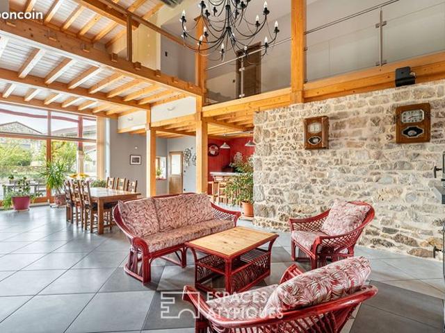 Ferme 9 pièces 541 m²
