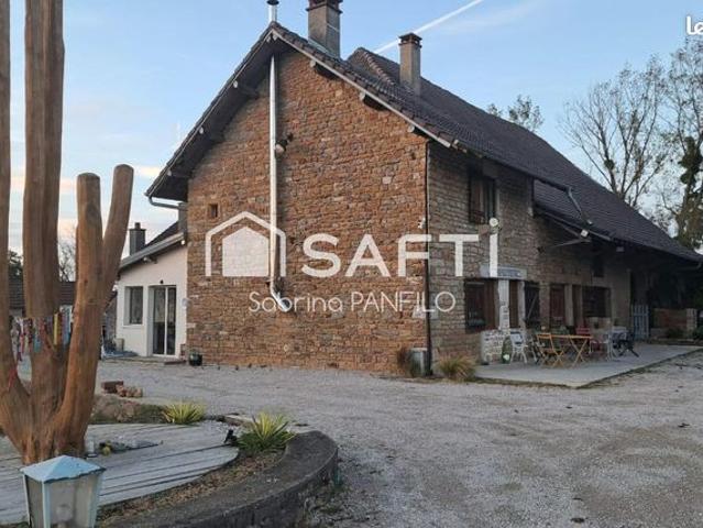Ferme 9 pièces 200 m²