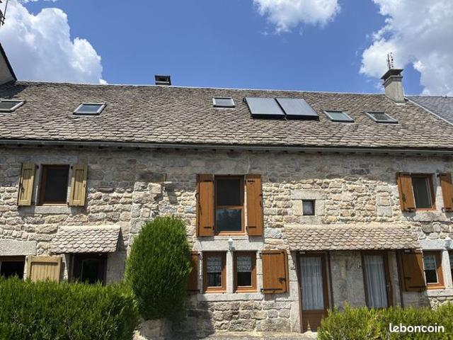 Ferme 9 pièces 200 m²