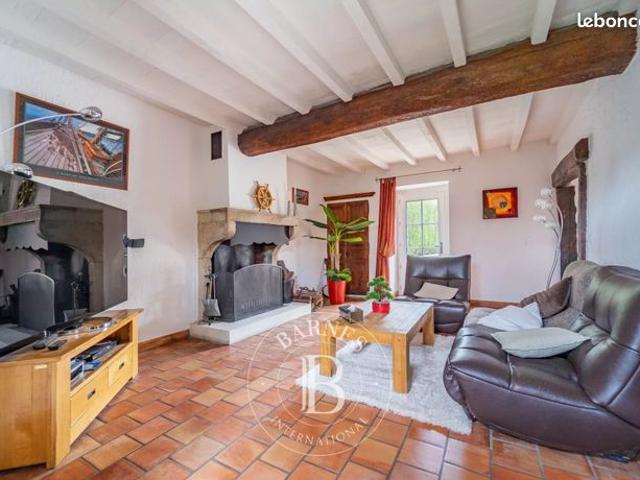 Ferme 9 pièces 200 m²