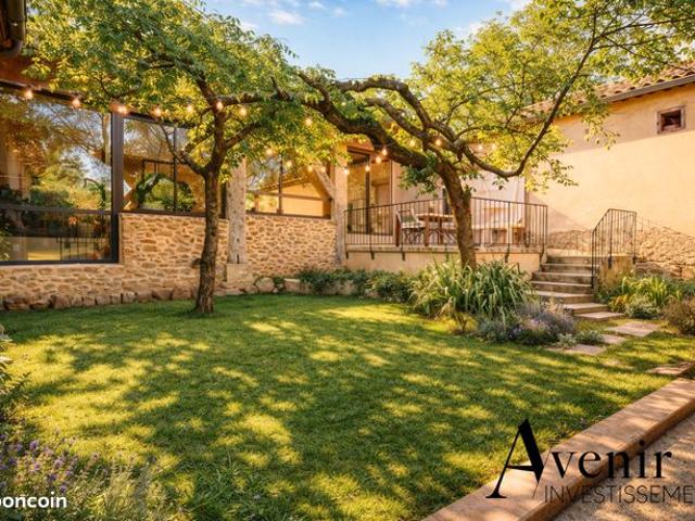 Ferme 9 pièces 204 m²