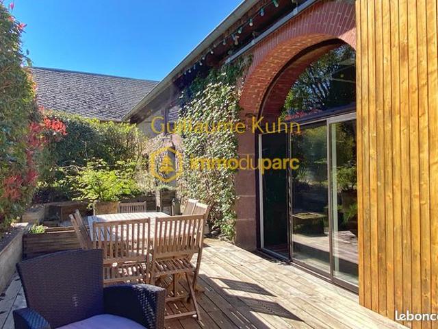 Ferme 9 pièces 211 m²