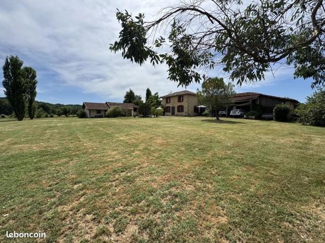Ferme 9 pièces 191 m²