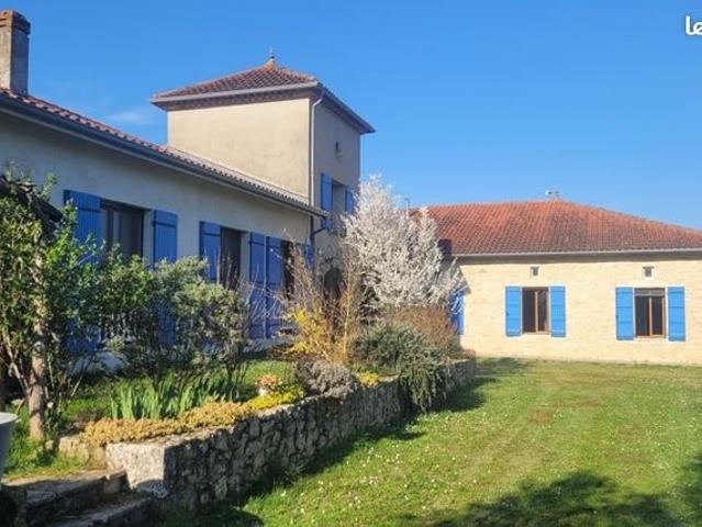 Ferme 9 pièces 230 m²